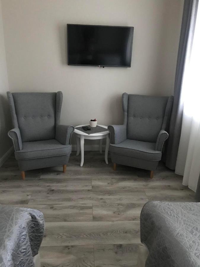 Poroszló Notarius Vendeghaz Bed & Breakfast エクステリア 写真